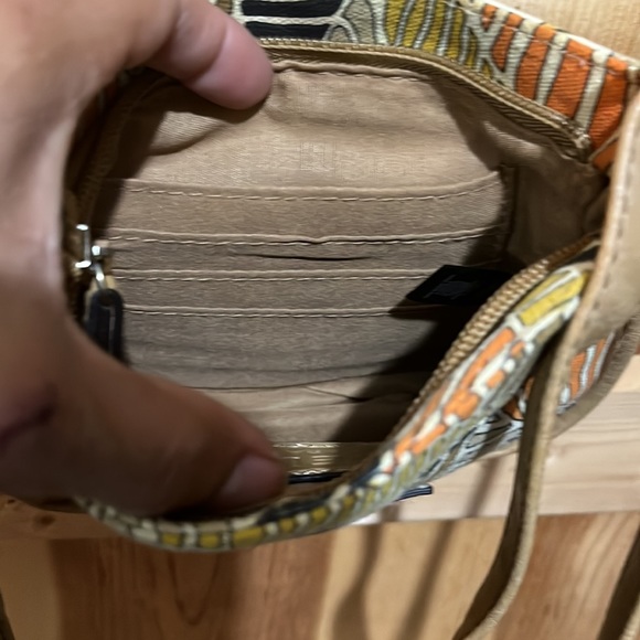 Relic cross body purse - Picture 6 of 8